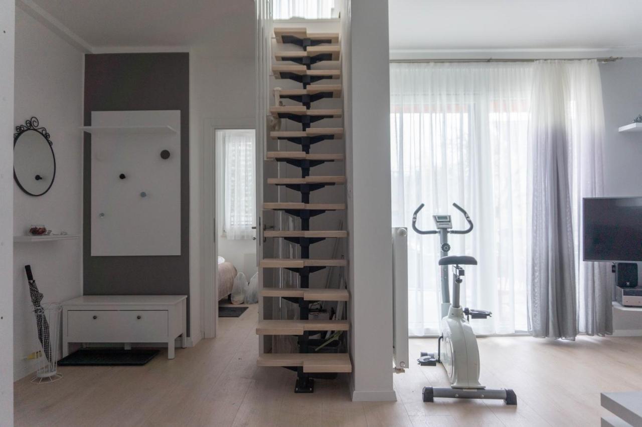 Apartment Maksimir Yard Zagreb Buitenkant foto