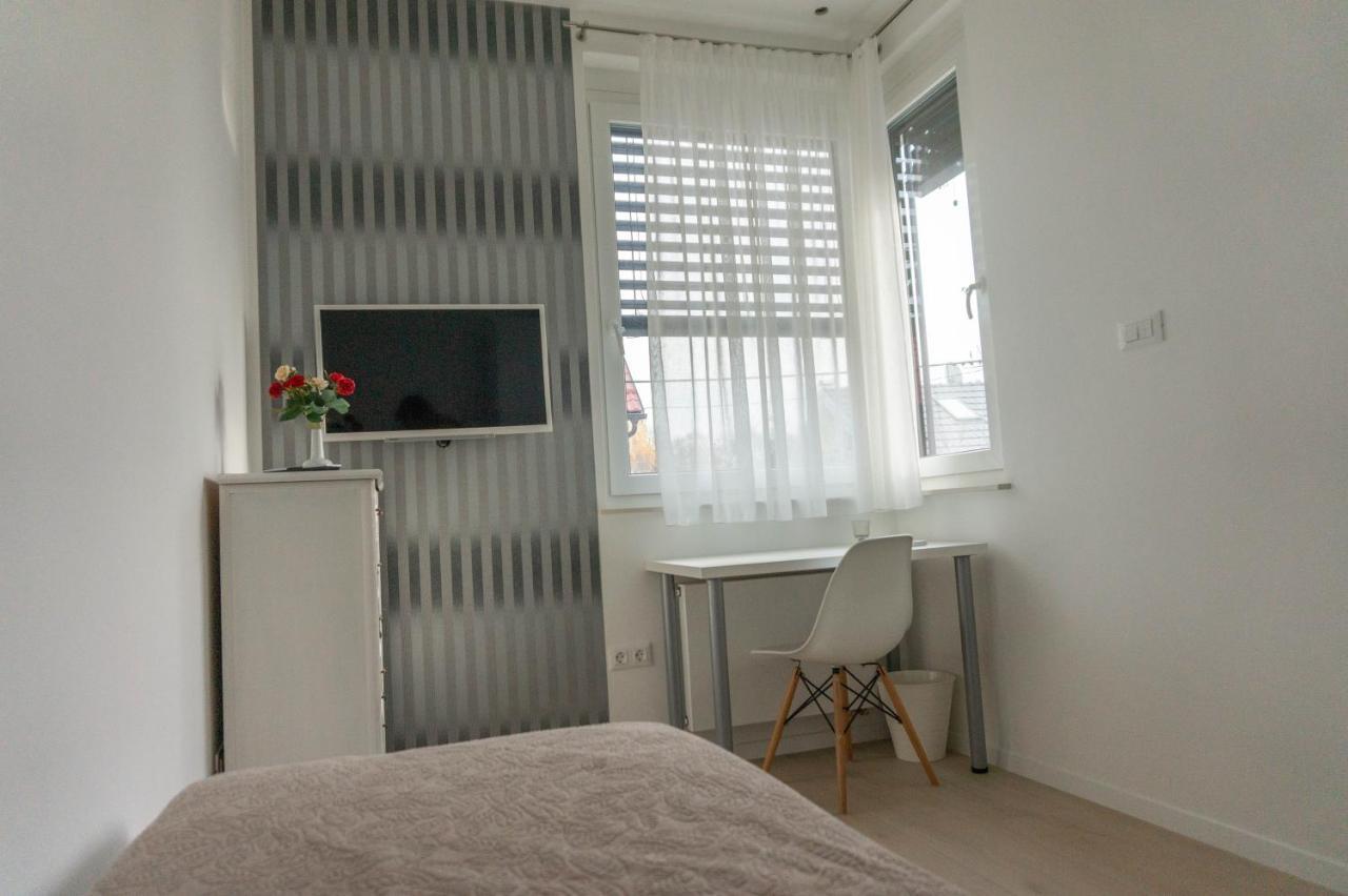 Apartment Maksimir Yard Zagreb Buitenkant foto